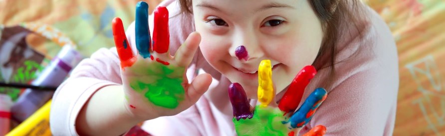 girl-finger-painting-rec-and-leisure